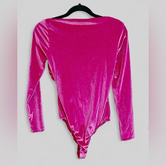 Zara Long Sleeve Hot Pink Velvet Bodysuit Size Small NWT - Picture 5 of 8